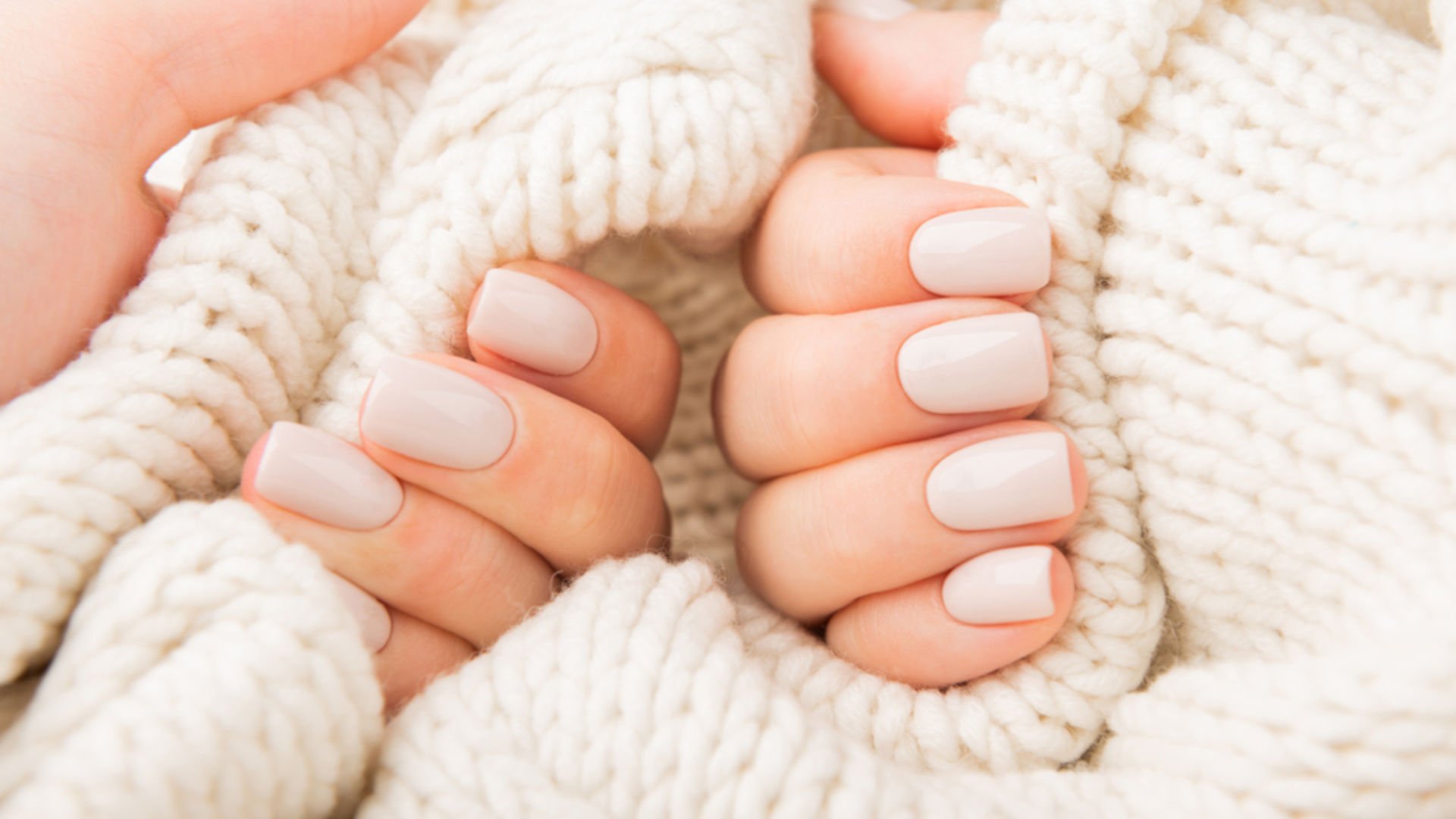 Evde doğal yollarla tırnak uzatma yöntemleri